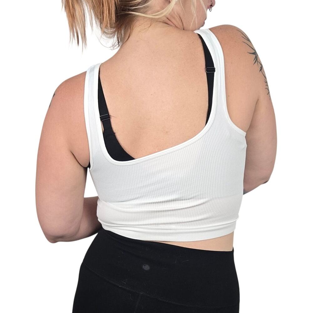 Large White Ribbed Sleeveless Seamless Inner/Yoga/Tank Crop Top [OQQ3-White] - Picture 4 of 5